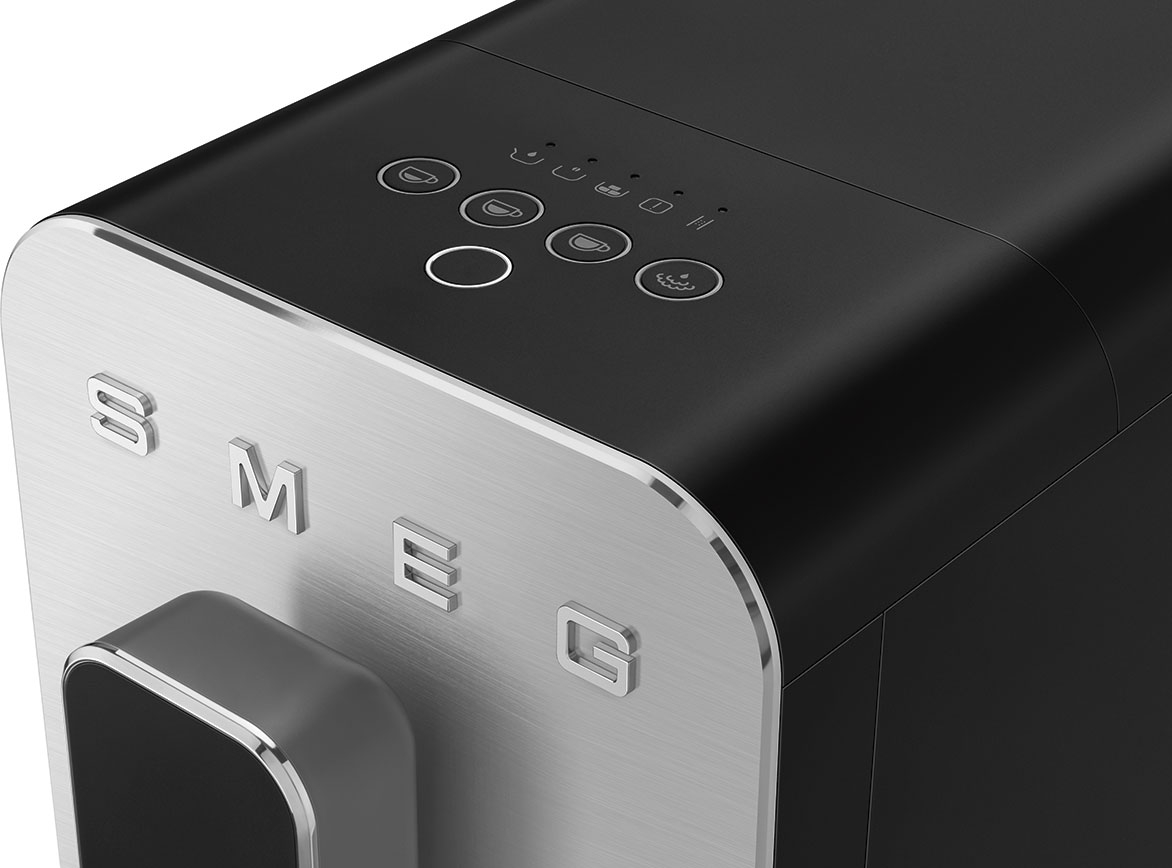 SMEG espresso machine - BCC12BLMEU