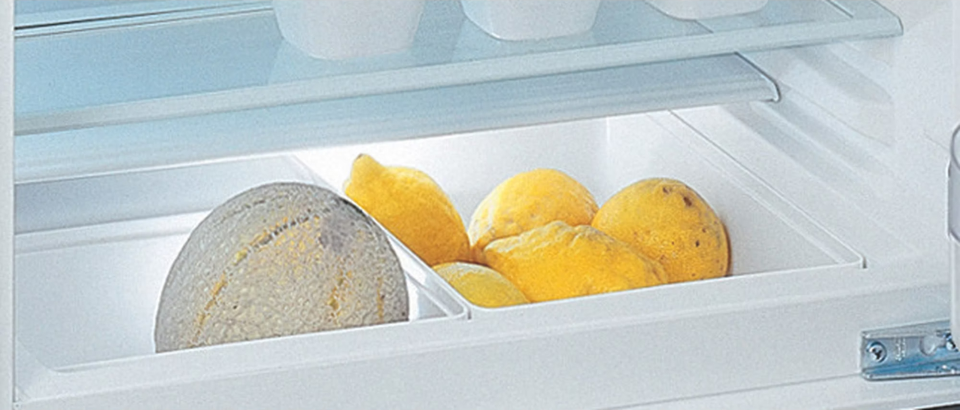 WHIRLPOOL onderbouw koelkast zonder vriesvak - 82cm - WBUL021