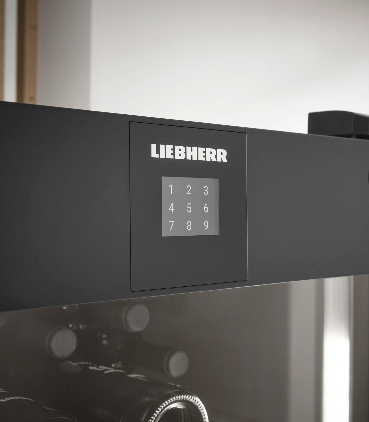 LIEBHERR Vrijstaande wijnbewaarkast - WFBLI774120