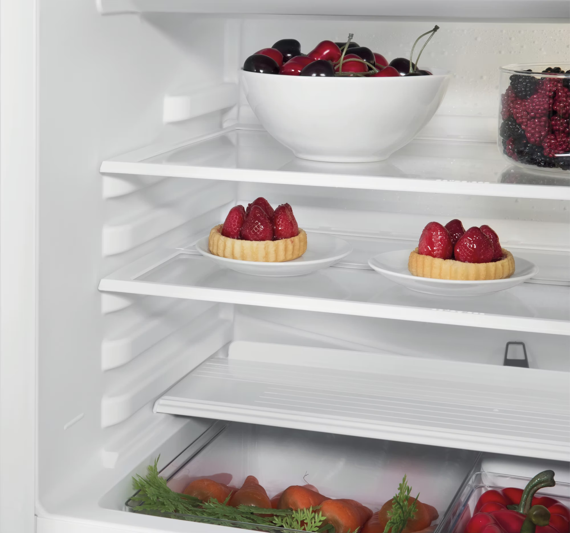 WHIRLPOOL onderbouw koelkast met vriesvak - 82cm - WBUF011