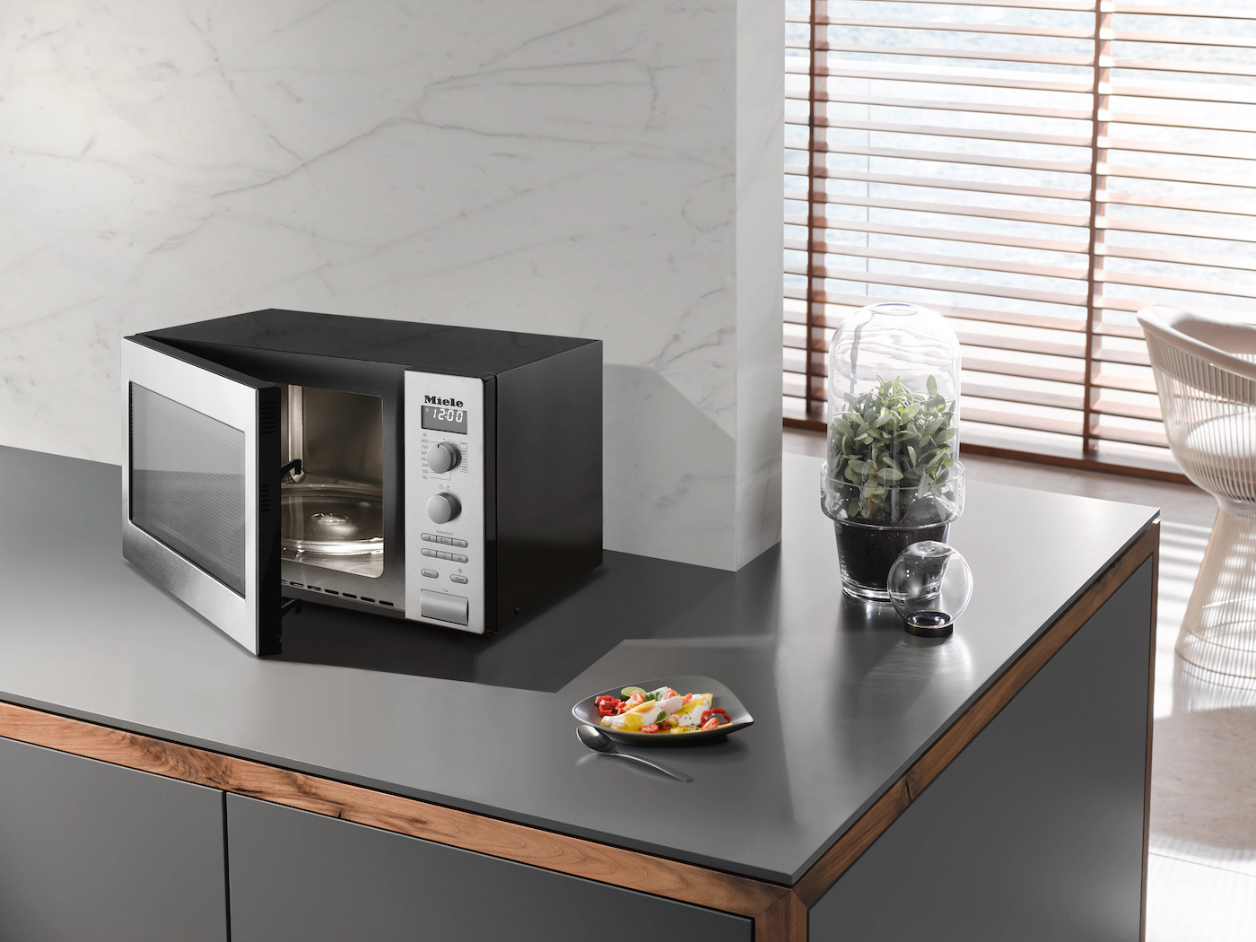 MIELE vrijstaande microgolfoven met grill - 30cm - M6012CS