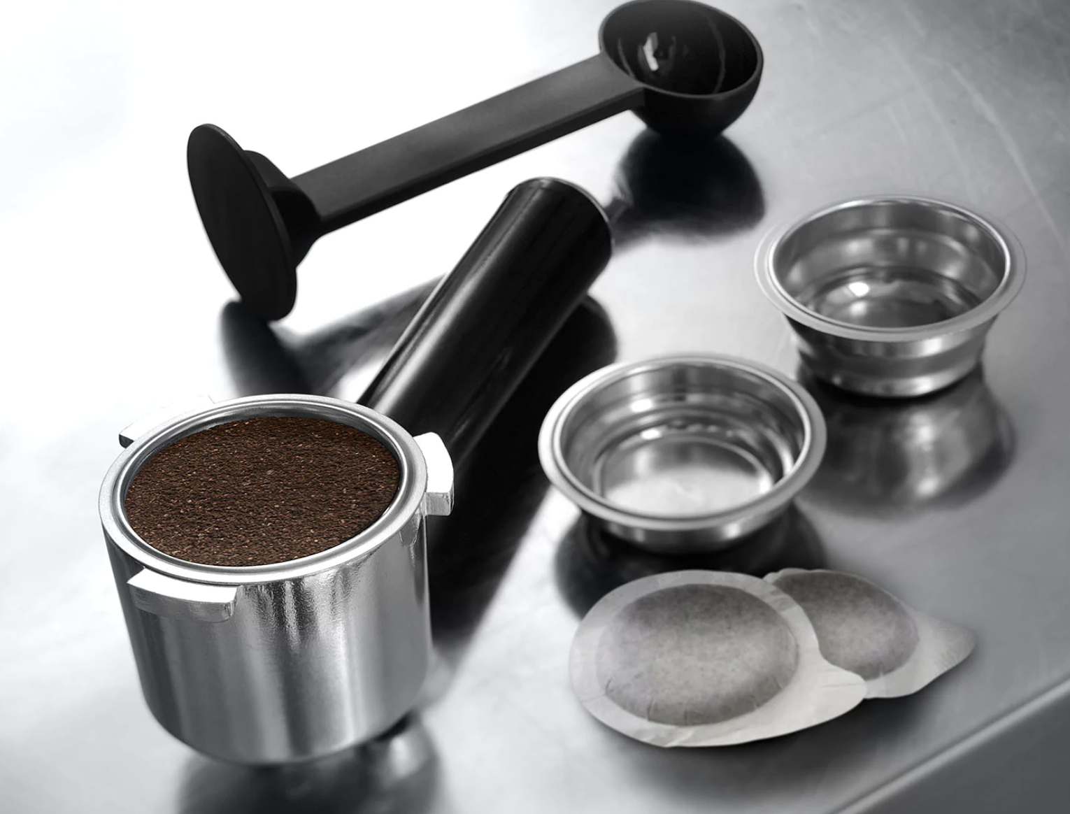 BRAUN Dedica Style Espressomachine inox half-automatisch - EC685.M