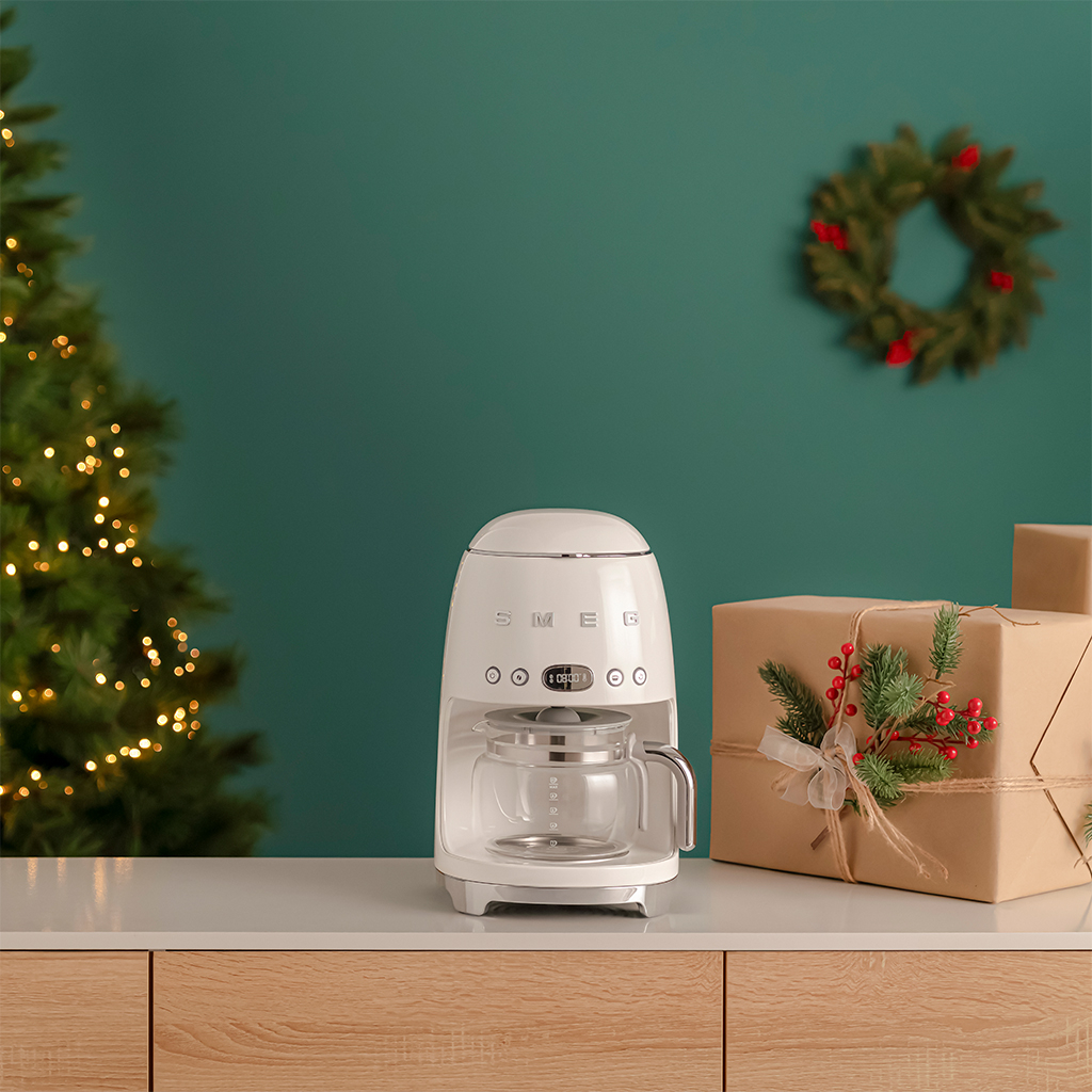 SMEG koffiezetapparaat - DCF02CREU