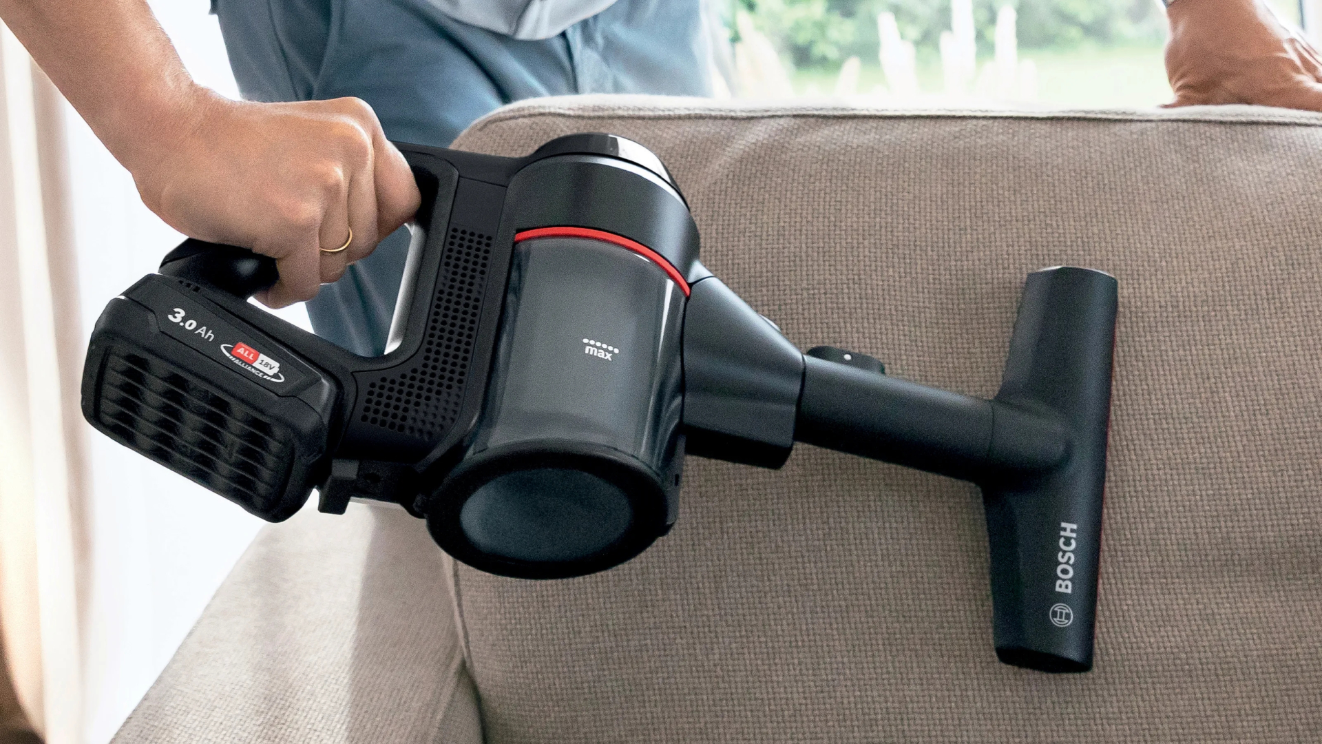 BOSCH  SERIE 7 steelstofzuiger - BCS712XXL