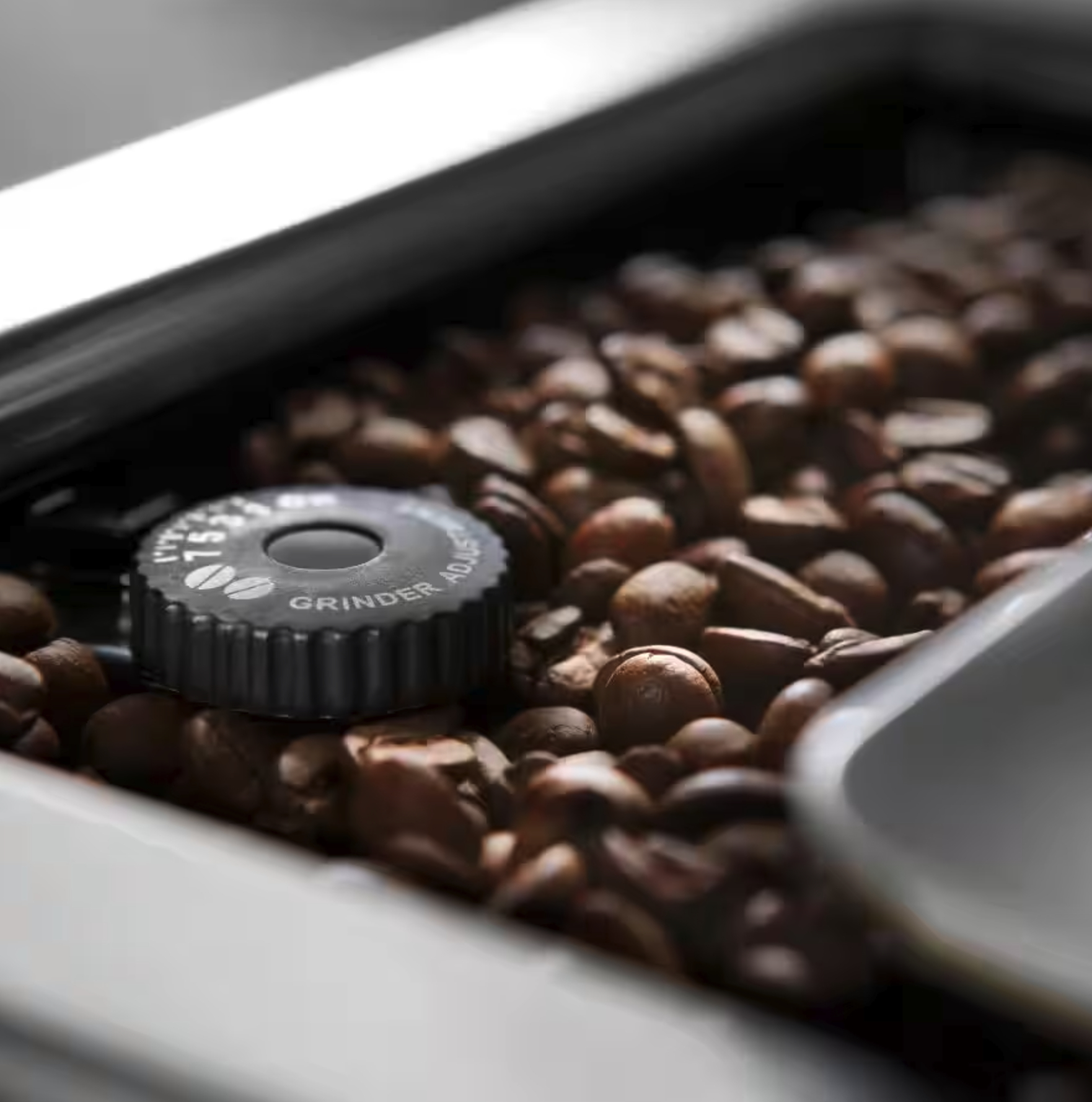 BRAUN Espressomachine zilver vol-automatisch - ECAM650.55.MS