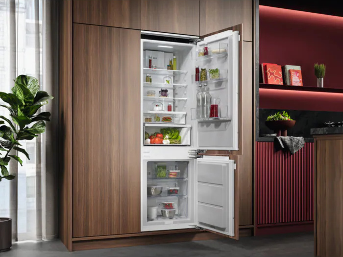 AEG 6000 Inbouw koel-vriescombinatie 245 l - TC6MS18FDF